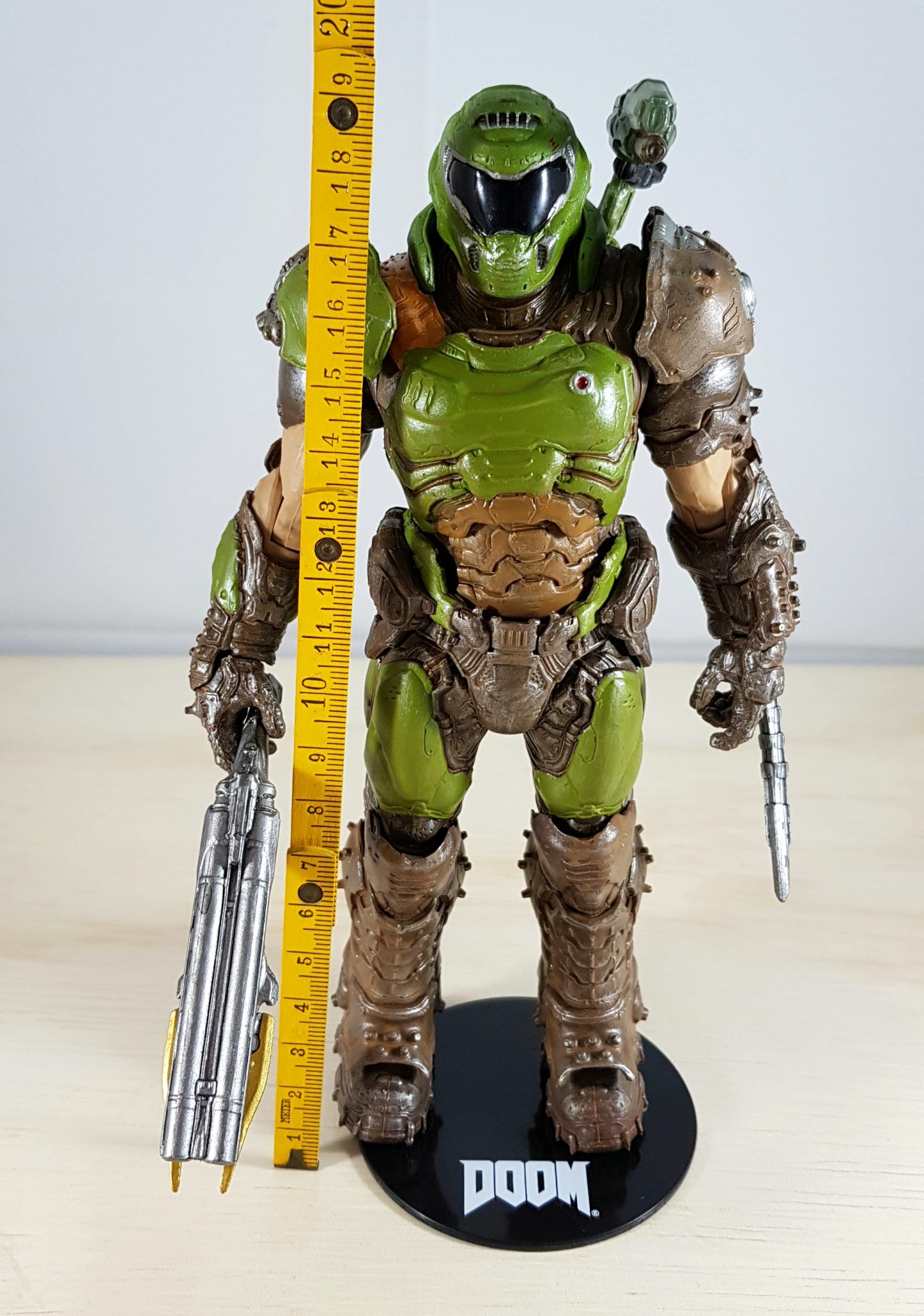 Doom Slayer Mcfarlane Toys Collaction Figures