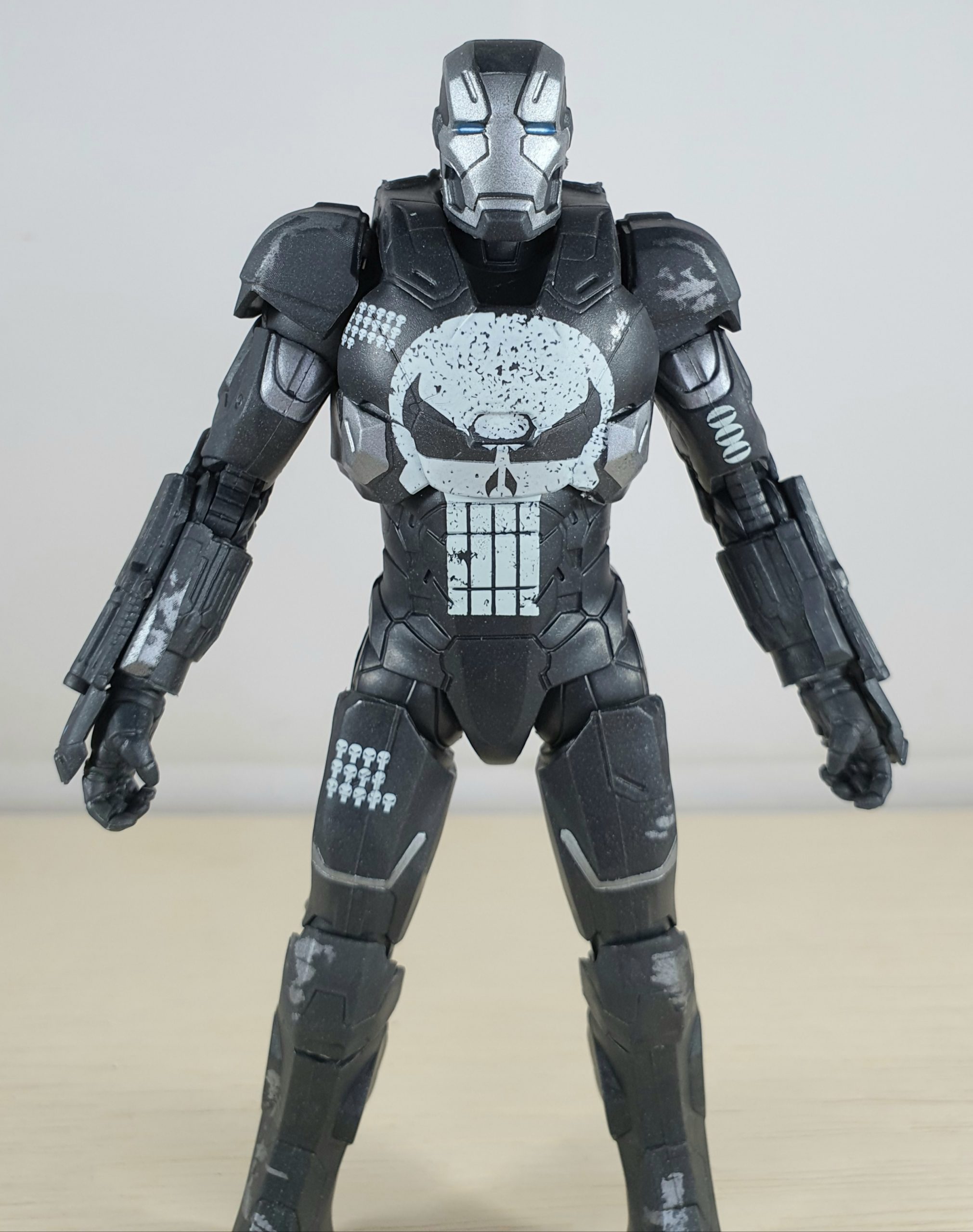 Punisher War Machine Marvel Legends - Hasbro (2019) - Collaction Figures